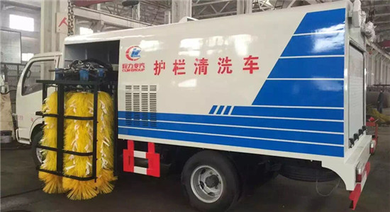 东风小多利卡护栏清洗车