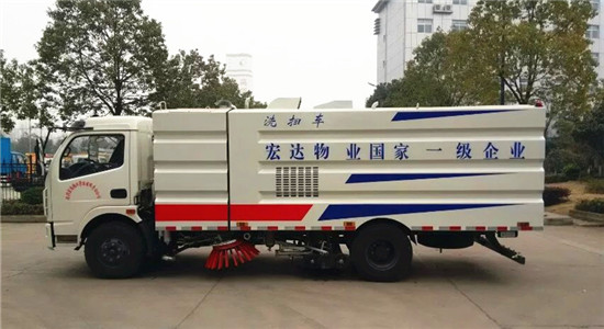 东风多利卡洗扫车