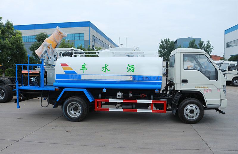 福田时代雾炮车|抑尘车
