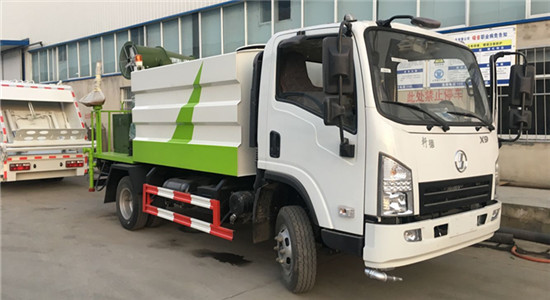陕汽轩德5方抑尘车