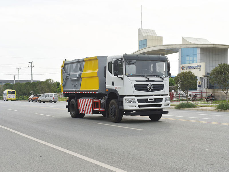 国六东风压缩式对接垃圾车