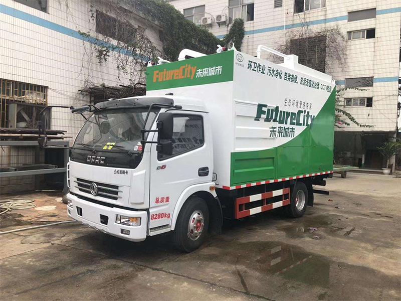 东风多利卡吸污净化车