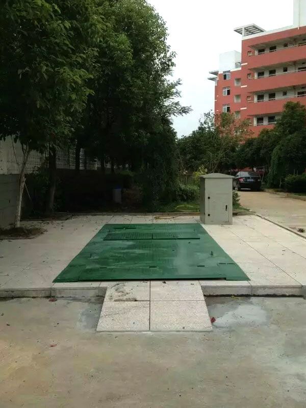 地埋升降式压缩垃圾站