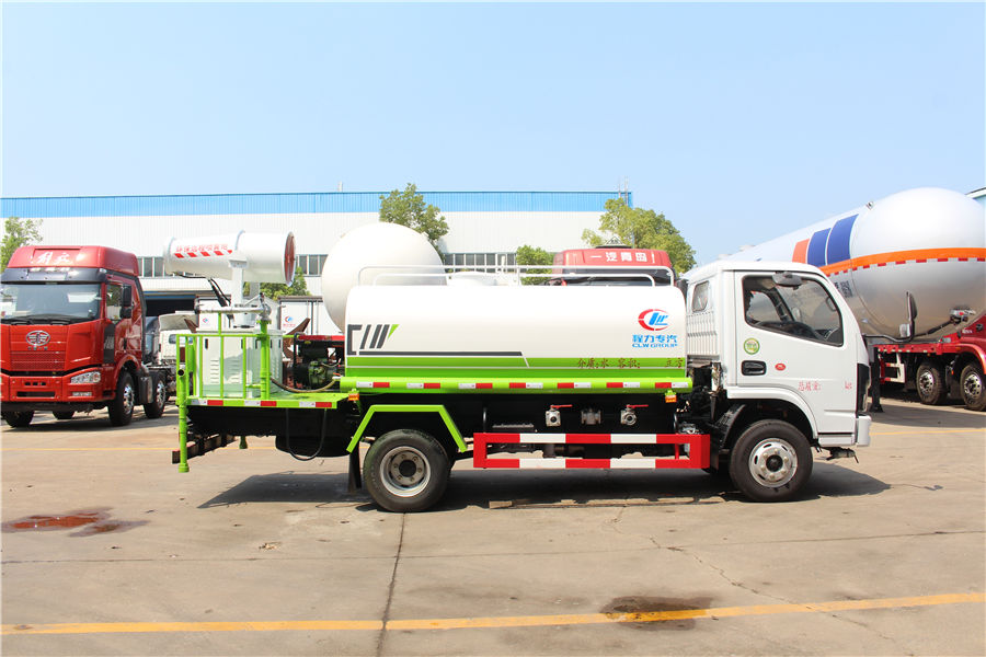 国六小多利卡绿化洒水车 (13).jpg