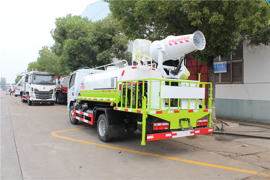 国六小多利卡绿化洒水车 (11).jpg